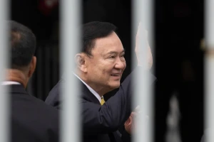 Cuộc sống trong tù: Cựu Thủ tướng Thái Lan Thaksin Shinawatra ngủ đủ giấc, không bỏ bữa