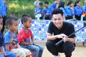 Thần tượng lệch chuẩn
