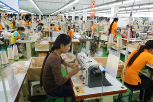 Doanh nghiệp ồ ạt tháo tháo chạy khỏi Trung Quốc vì thương chiến, Việt Nam và Thái Lan hưởng lợi cực lớn