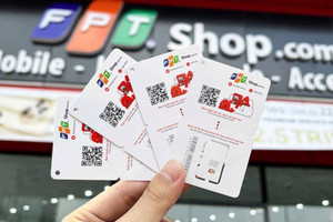 FPT Shop tung ưu đãi kép cho khách hàng mua máy kèm SIM từ mạng di động FPT