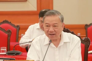 Tiếp tục sắp xếp, tinh gọn tổ chức bộ máy trong các cơ quan, đơn vị