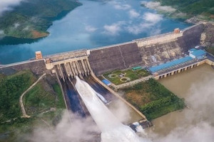 Đập thủy điện lớn nhất Việt Nam: Là công trình thế kỷ trên sông Đà và hàng đầu Đông Nam Á