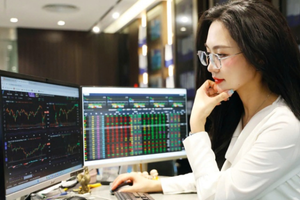 Bộ Tài chính muốn ngân hàng thương mại đầu tư, phân phối chứng chỉ quỹ từ 2026