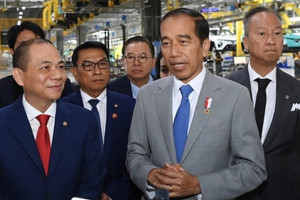 Hãng xe của tỷ phú Phạm Nhật Vượng quyết ra chiêu 'táo bạo' tại nơi là 'con gà chọi của phương Đông', ưu đãi lớn