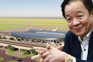 Bầu Hiển mong muốn làm thêm nhiều hạng mục gần sân bay 5.800 tỷ của miền Trung