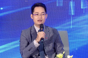 Chuyên gia: Thị trường chứng khoán mới đi được một nửa sóng tăng