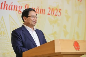 Thủ tướng phê bình 29 bộ, cơ quan và 12 địa phương 'có tiền mà không biết tiêu'