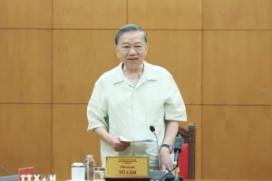 Tổng Bí thư đề nghị sớm ban hành tiêu chuẩn, phân loại đơn vị hành chính, đô thị