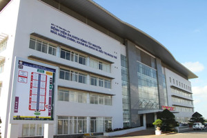 Yêu cầu xác minh việc 'thực hiện tán sỏi cho người bệnh bằng máy đã hỏng'
