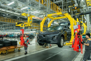 Vingroup (VIC) đầu tư hơn 21.000 tỷ đồng xây 'cứ điểm' công nghiệp phụ trợ xe điện tại Hà Tĩnh