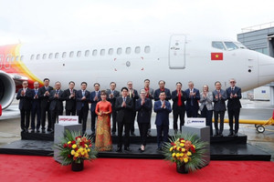 Vietjet (VJC) tiếp nhận siêu máy bay đầu tiên từ Tập đoàn Boeing