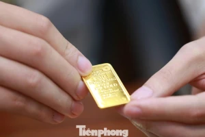 Nhiều ngân hàng kinh doanh vàng: Không sợ tình trạng 'xé rào làm bậy'