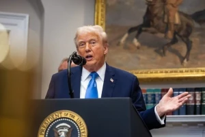 Tổng thống Mỹ Donald Trump thay đổi quan điểm '180 độ' về Nga - Ukraine