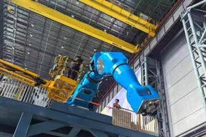 Một quốc gia sở hữu robot công nghiệp mạnh nhất thế giới, có thể nâng 60 tấn với độ sai số chỉ 0,01 mm