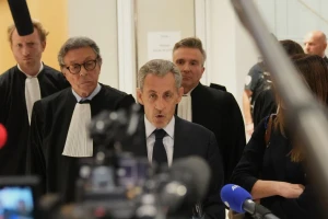 Cựu Tổng thống Pháp Sarkozy lĩnh án 5 năm tù trong vụ án gây chấn động