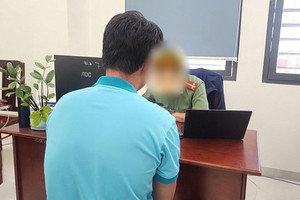 Xử phạt người đàn ông chuyển tiếp cuộc gọi đòi nợ về đường dây nóng Bộ Công an