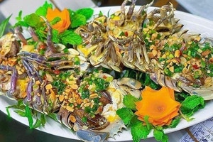 Hàng hiếm nằm sâu 2.000m dưới đáy biển, lên bàn tiệc giá 2,3 triệu/kg, được săn lùng hơn cả tôm hùm