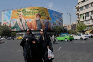 Iran mắc kẹt giữa hai bờ vực thẳm