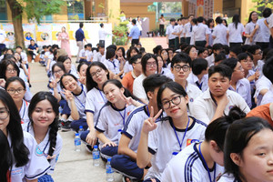 Hơn 430.000 học sinh ngoài công lập đón tin vui