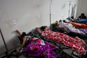 Tổng thống Indonesia bảo vệ chương trình bữa ăn miễn phí sau khi 6.000 người bị ngộ độc thực phẩm