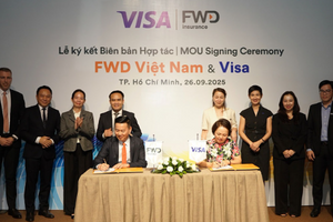 FWD Việt Nam cùng Visa tiên phong số hóa bảo hiểm tại thị trường Việt Nam