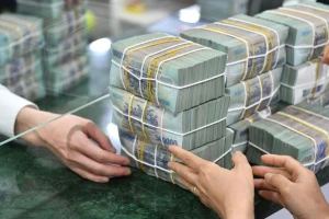 Thủ tướng: Chi trả kinh phí cho cán bộ nghỉ theo Nghị định 178 trước ngày 5/10