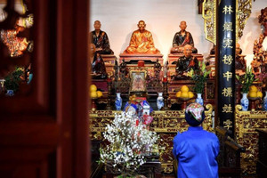 Đi chùa về, người phụ nữ làm một việc, bất ngờ nhận 'lộc trời' 6 tỷ đồng