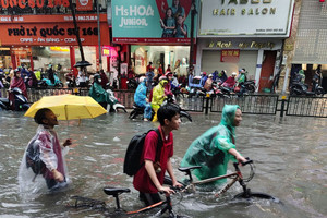 Ngày mai, 2,3 triệu học sinh Hà Nội nghỉ học