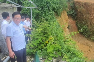 Hà Nội công bố tình huống khẩn cấp ứng phó sạt lở tại Suối Hai và Ba Vì