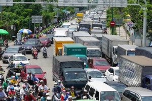 'Con đường tử thần' ở cửa ngõ khu Đông nối với cảng quốc tế hiện đại nhất Việt Nam chuẩn bị được nâng cấp