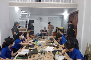 Công an ập vào 10 chi nhánh Công ty Dịch vụ Huy Hoàng FN, triệt phá đường dây dụ mở hơn 200.000 thẻ tín dụng