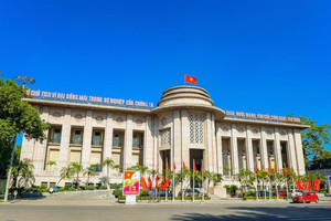 NHNN phát tín hiệu bán ngoại tệ kỳ hạn 180 ngày