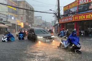 Thành phố giàu nhất Việt Nam dự kiến đào hồ ngầm dưới sân bóng để chống ngập