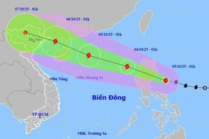 Dự báo mới nhất về bão Matmo sắp tiến vào Biển Đông