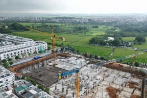 Vì sao tín dụng đổ mạnh vào bất động sản?