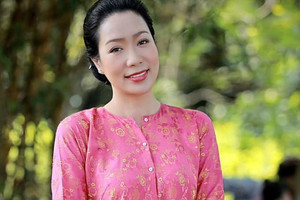 Nữ NSND là Phó Chủ tịch Hội Sân khấu TP. HCM thông báo tin quan trọng