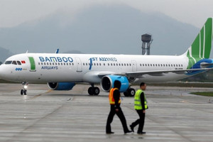 Vừa được FLC tiếp quản, Bamboo Airways bất ngờ mở đợt tuyển dụng quy mô lớn, gia tăng đội bay