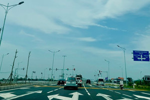 Tuyến đường ven biển 6.400 tỷ đi qua 5 huyện của Nam Định cũ thông xe trước kế hoạch