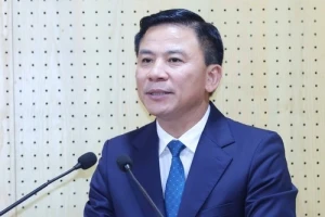 Nguyên Phó ban Tổ chức Trung ương Đỗ Trọng Hưng bị cách tất cả các chức vụ trong Đảng