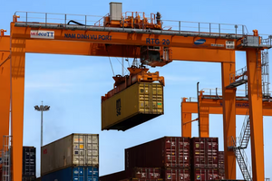 Báo nước ngoài đặc biệt khen ngợi Việt Nam tăng trưởng kinh tế thần tốc giữa bão thuế quan