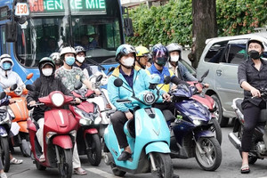 Đề xuất hỗ trợ tới 100% chi phí cho người dân ở TP. Hồ Chí Minh đổi sang xe máy điện