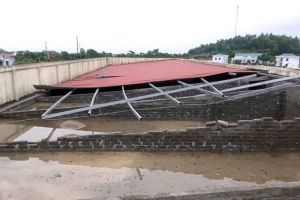 Lốc xoáy khiến 5 trường học, 18 hộ dân ở Hải Phòng bị thiệt hại