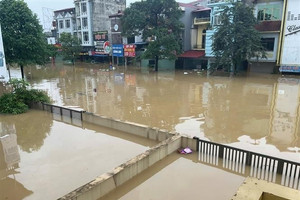 Mưa lớn sau bão số 11 khiến 13 người chết, mất tích