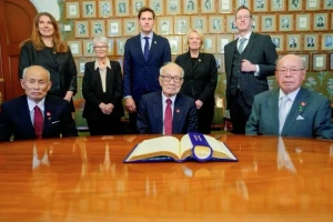 Năm thành viên Ủy ban Nobel nghĩ gì về ông Trump?