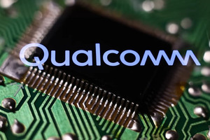 Trung Quốc tung đòn mới nhắm vào Qualcomm, căng thẳng Mỹ - Trung leo thang trở lại