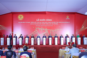 Công ty do ông Phạm Nhật Vượng sáng lập vừa nhận khoản góp vốn gần 10.800 tỷ đồng, sẵn sàng triển khai siêu dự án 6,8 tỷ USD
