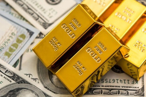 Giá vàng tăng dữ dội nhất trong hơn 40 năm: Nguyên nhân đến từ đâu?