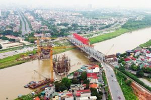 Cây cầu 1.800 tỷ thay thế cây cầu hơn 100 tuổi sẽ bị phá dỡ ở Hà Nội đối diện nguy cơ tạm dừng thi công, Bộ Xây dựng ra chỉ đạo nóng