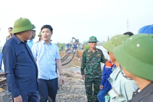 Chủ tịch UBND TP Hà Nội: Chưa bao giờ Hà Nội đối diện với thiên tai kép như lần này, đây là phép thử thật sự cho chính quyền các cấp