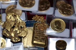 Chuyên gia dự báo thời điểm giá vàng chạm mốc 10.000 USD/ounce